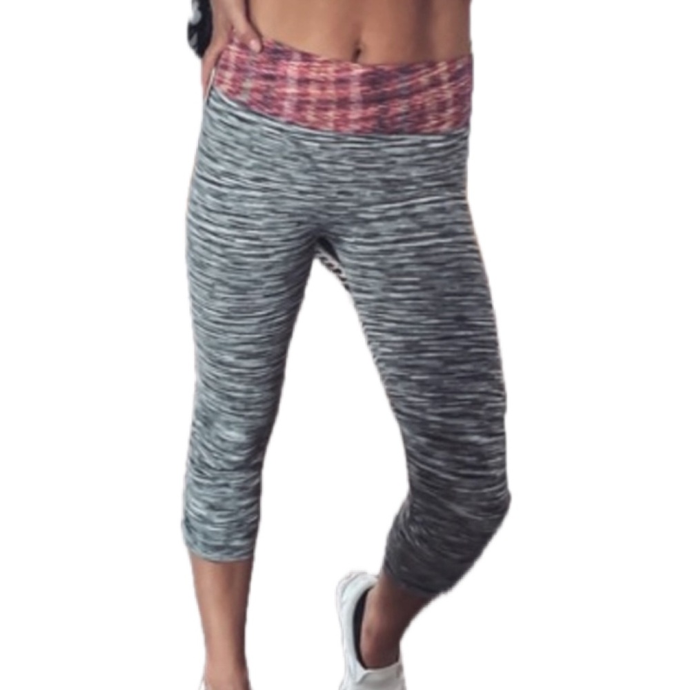 Fornia Capri Leggings Grey & Fuchsia Waistband | Women Stretch Activewear Pants